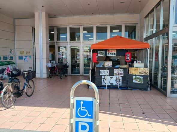 ピロティ下 販促プロモーションや物販に最適なスーパー屋外催事イベントスペース