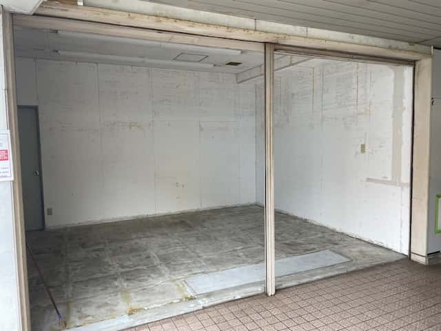 クリーニング跡地 販促プロモーションや物販に最適なスーパー店内催事イベントスペース